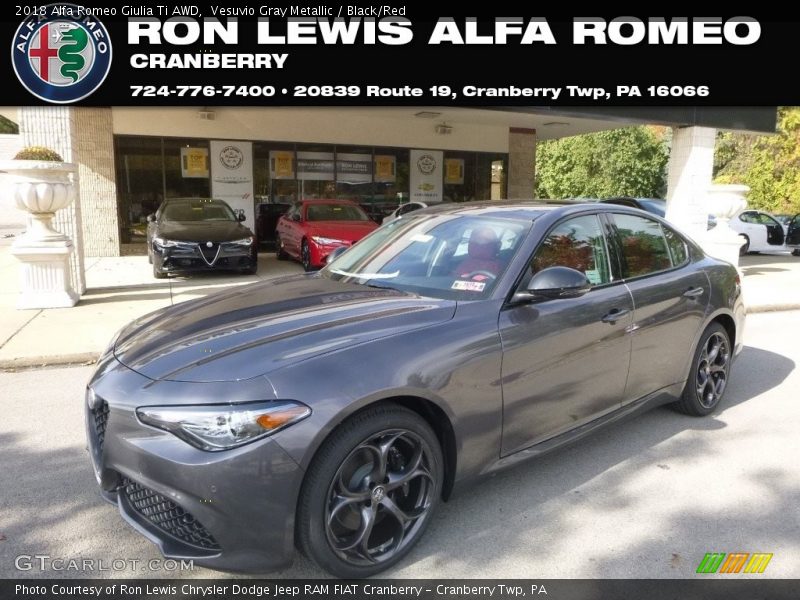 Vesuvio Gray Metallic / Black/Red 2018 Alfa Romeo Giulia Ti AWD