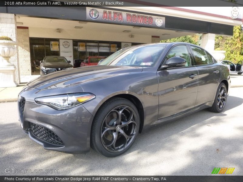 Vesuvio Gray Metallic / Black/Red 2018 Alfa Romeo Giulia Ti AWD