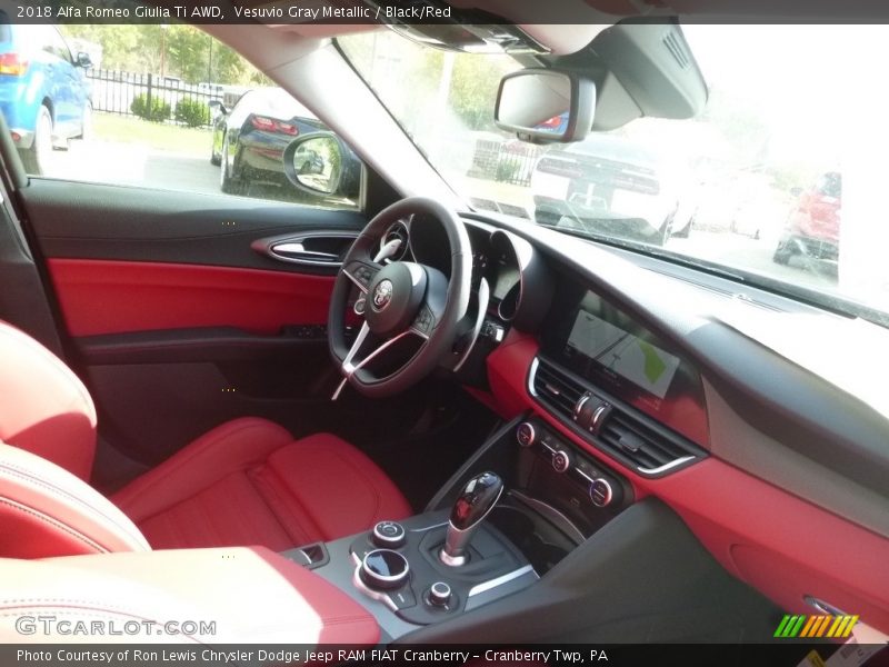 Vesuvio Gray Metallic / Black/Red 2018 Alfa Romeo Giulia Ti AWD