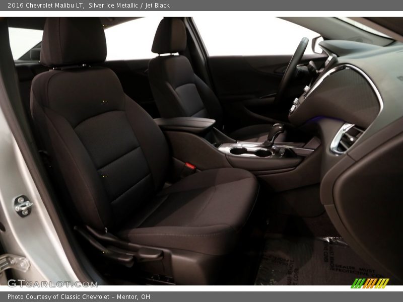 Silver Ice Metallic / Jet Black 2016 Chevrolet Malibu LT