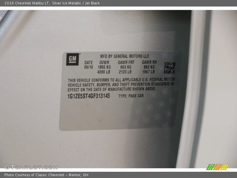 Silver Ice Metallic / Jet Black 2016 Chevrolet Malibu LT