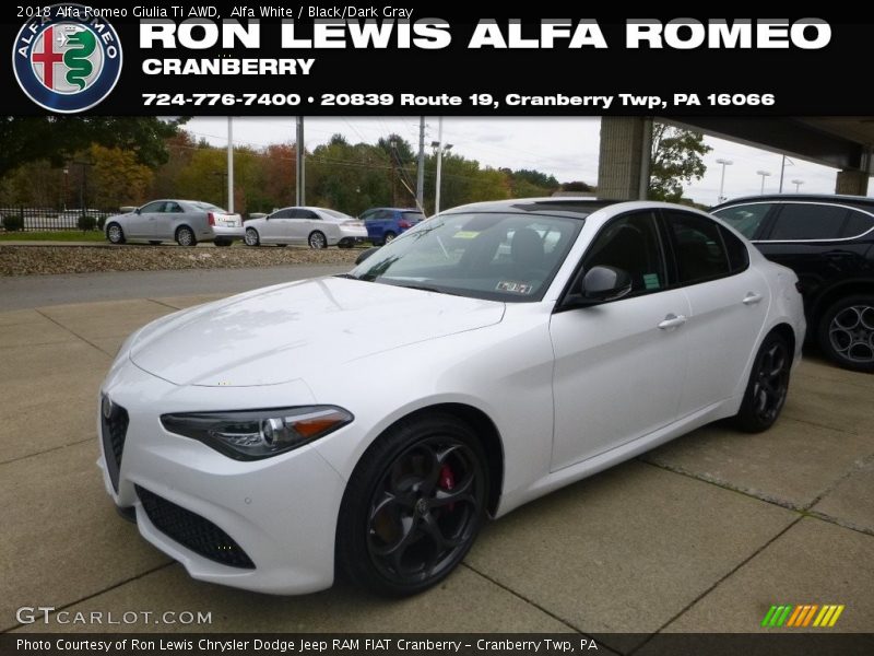 Alfa White / Black/Dark Gray 2018 Alfa Romeo Giulia Ti AWD