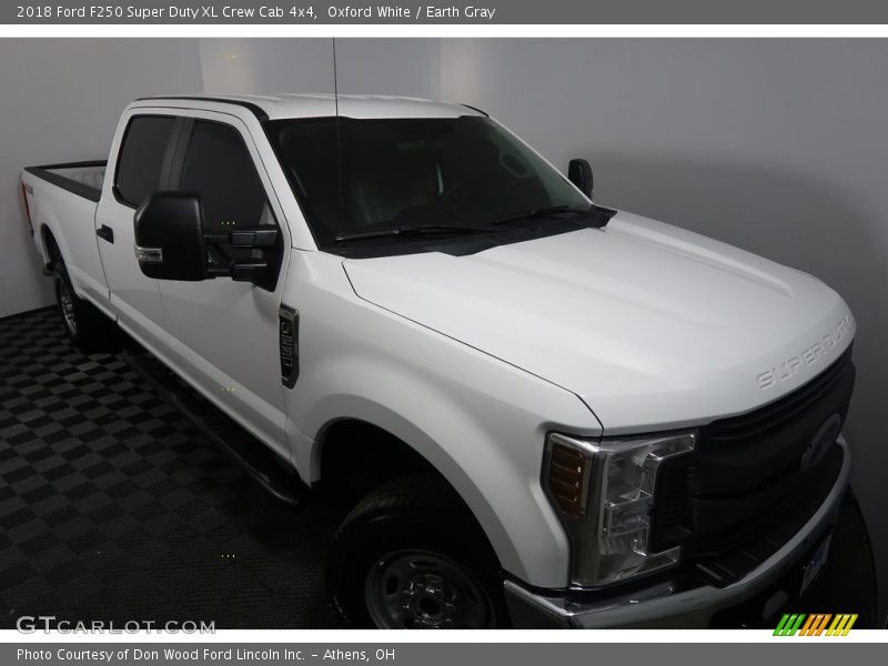 Oxford White / Earth Gray 2018 Ford F250 Super Duty XL Crew Cab 4x4