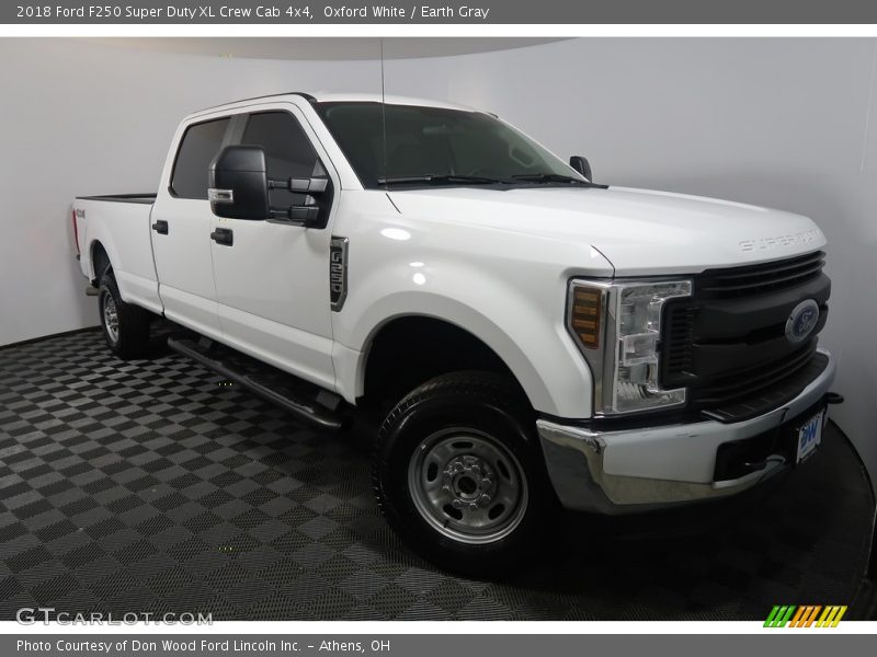 Oxford White / Earth Gray 2018 Ford F250 Super Duty XL Crew Cab 4x4