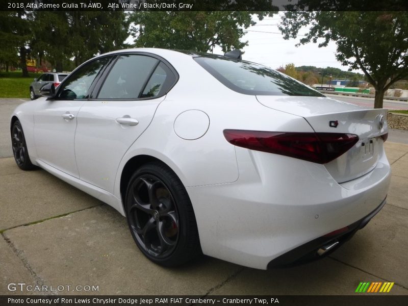 Alfa White / Black/Dark Gray 2018 Alfa Romeo Giulia Ti AWD