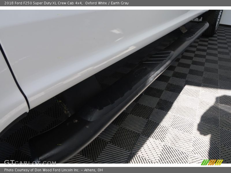Oxford White / Earth Gray 2018 Ford F250 Super Duty XL Crew Cab 4x4