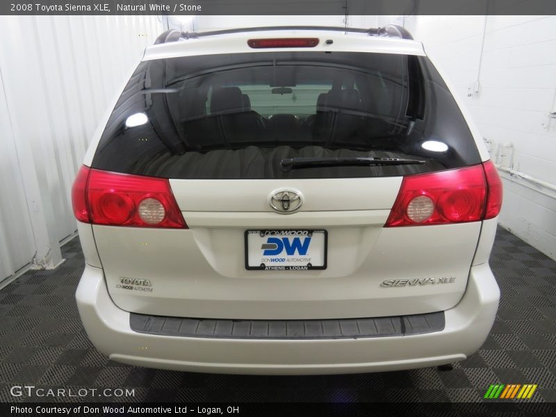 Natural White / Stone 2008 Toyota Sienna XLE