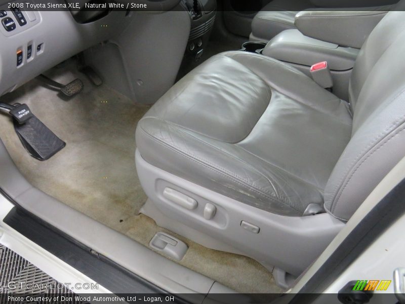 Natural White / Stone 2008 Toyota Sienna XLE