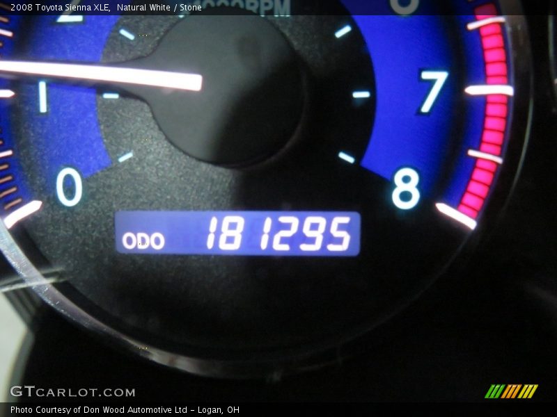 Natural White / Stone 2008 Toyota Sienna XLE