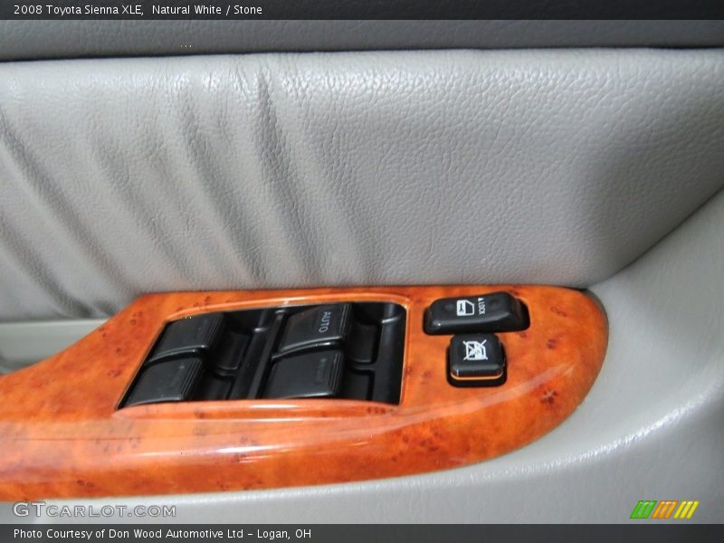 Natural White / Stone 2008 Toyota Sienna XLE