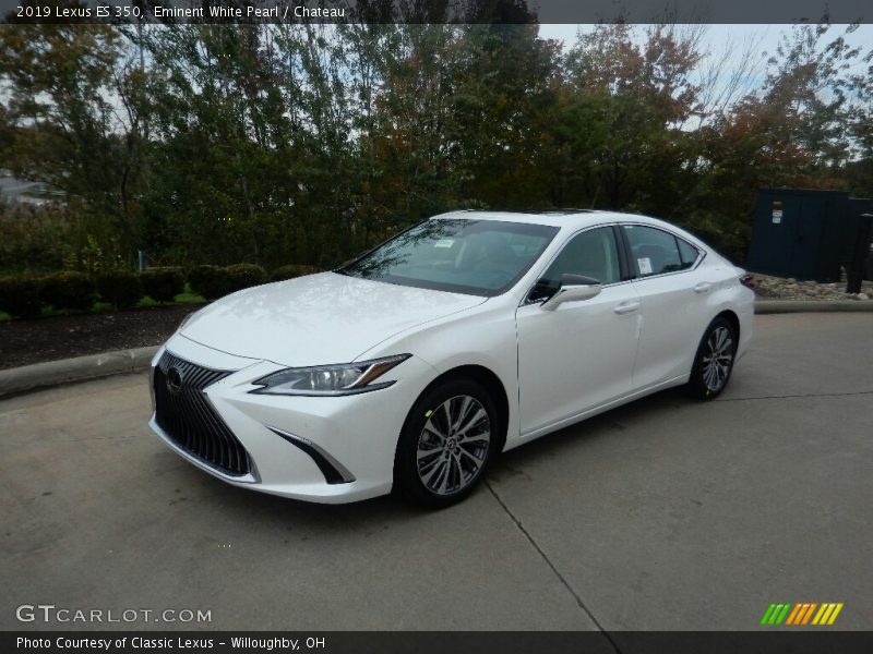 Eminent White Pearl / Chateau 2019 Lexus ES 350
