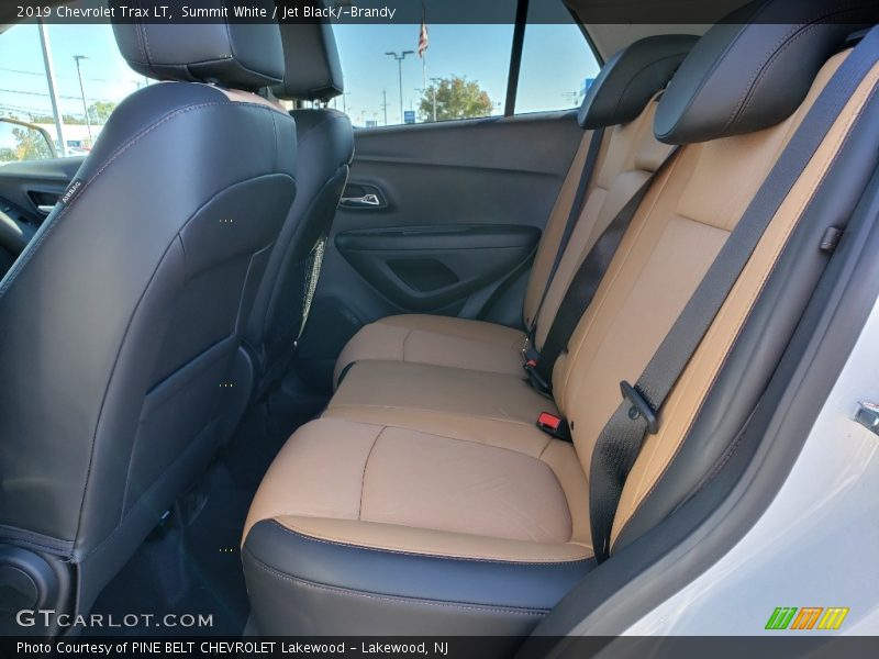 Summit White / Jet Black/­Brandy 2019 Chevrolet Trax LT