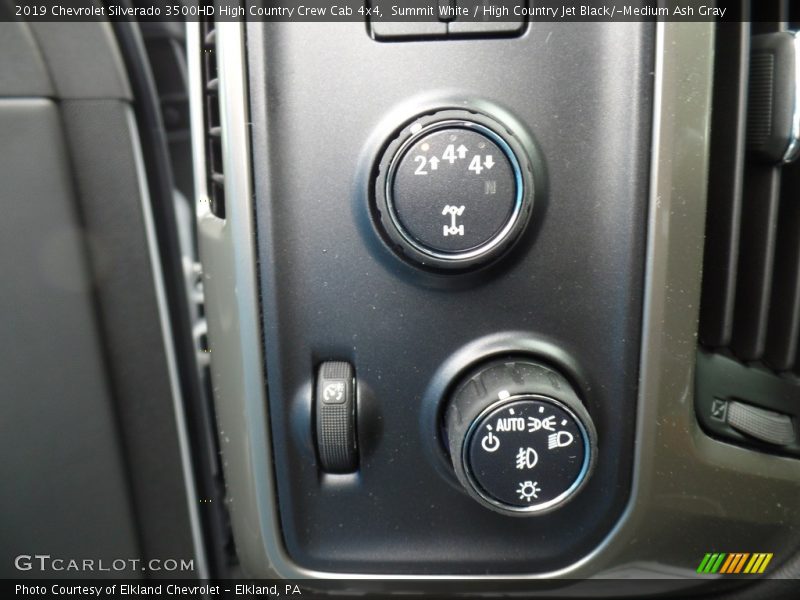 Summit White / High Country Jet Black/­Medium Ash Gray 2019 Chevrolet Silverado 3500HD High Country Crew Cab 4x4