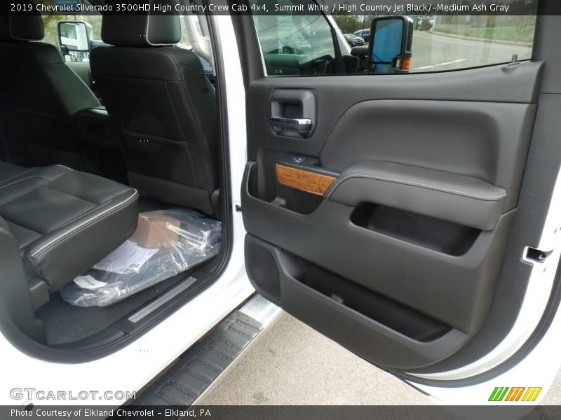 Summit White / High Country Jet Black/­Medium Ash Gray 2019 Chevrolet Silverado 3500HD High Country Crew Cab 4x4
