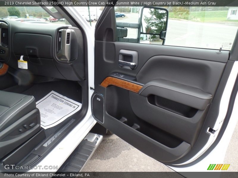 Summit White / High Country Jet Black/­Medium Ash Gray 2019 Chevrolet Silverado 3500HD High Country Crew Cab 4x4