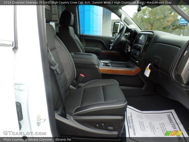 Summit White / High Country Jet Black/­Medium Ash Gray 2019 Chevrolet Silverado 3500HD High Country Crew Cab 4x4