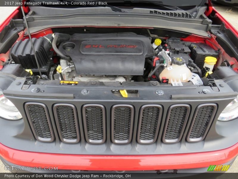 Colorado Red / Black 2017 Jeep Renegade Trailhawk 4x4