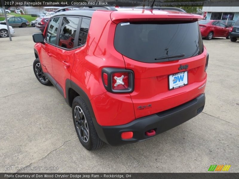 Colorado Red / Black 2017 Jeep Renegade Trailhawk 4x4