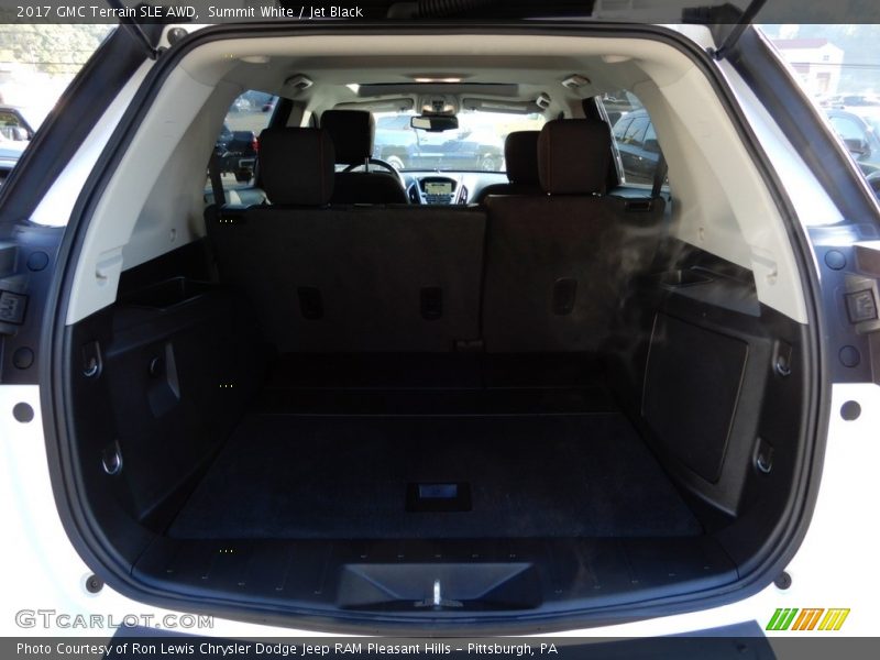 Summit White / Jet Black 2017 GMC Terrain SLE AWD
