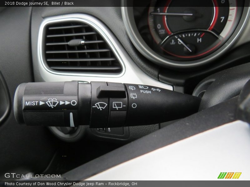 Billet / Black 2018 Dodge Journey SE