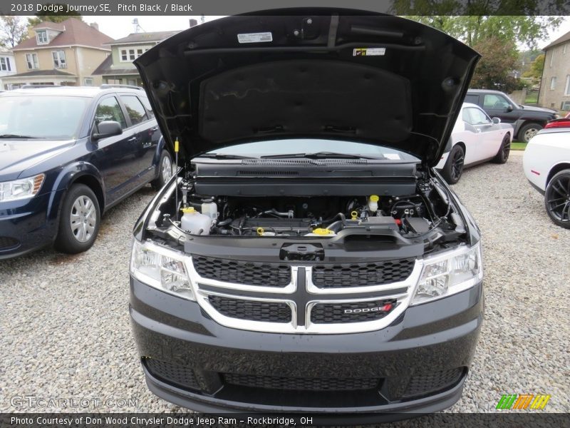 Pitch Black / Black 2018 Dodge Journey SE