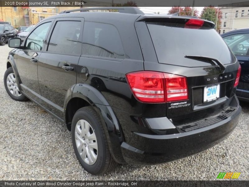 Pitch Black / Black 2018 Dodge Journey SE