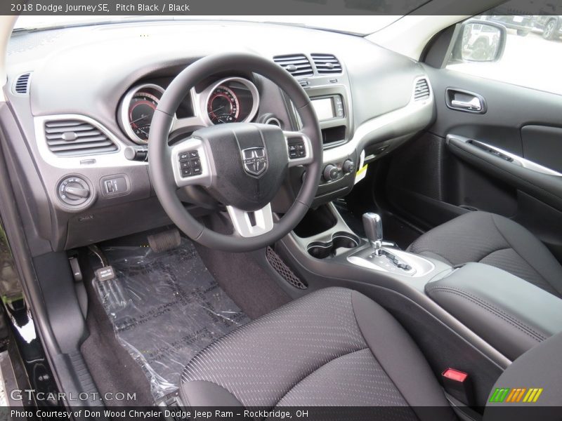 Pitch Black / Black 2018 Dodge Journey SE