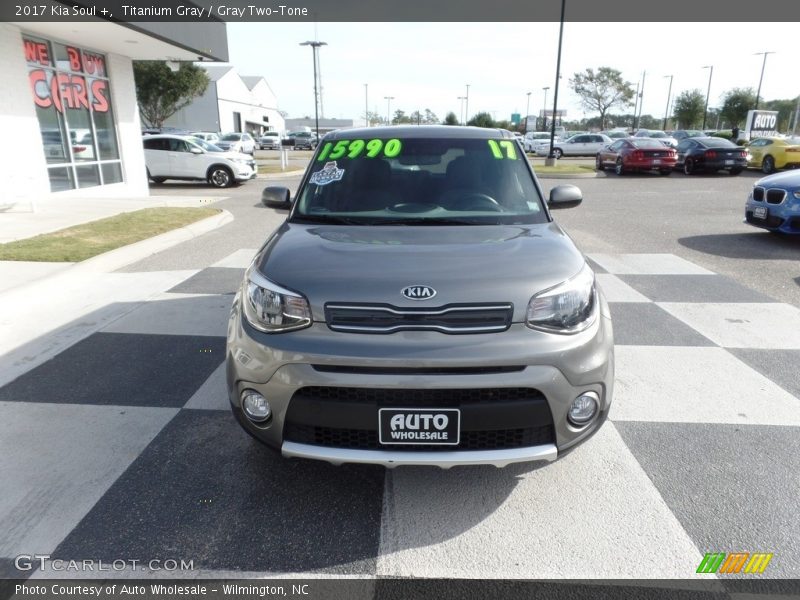 Titanium Gray / Gray Two-Tone 2017 Kia Soul +