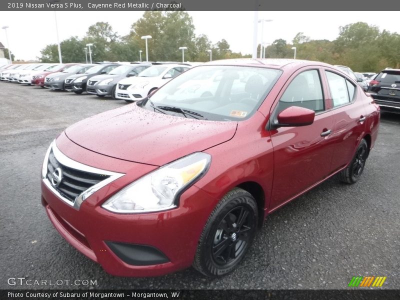 Front 3/4 View of 2019 Versa S Plus