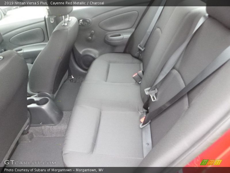 Cayenne Red Metallic / Charcoal 2019 Nissan Versa S Plus