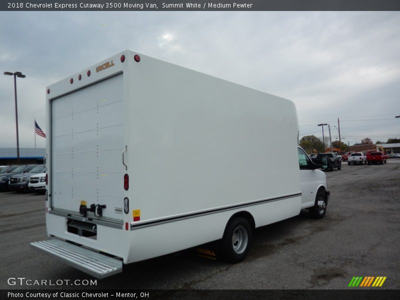 Summit White / Medium Pewter 2018 Chevrolet Express Cutaway 3500 Moving Van