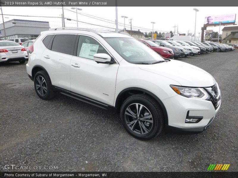 Front 3/4 View of 2019 Rogue SL AWD Hybrid