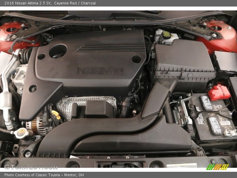 Cayenne Red / Charcoal 2016 Nissan Altima 2.5 SV