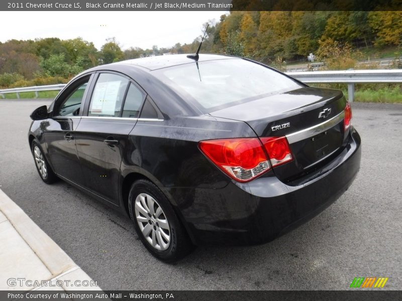 Black Granite Metallic / Jet Black/Medium Titanium 2011 Chevrolet Cruze LS