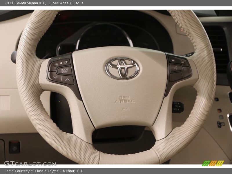 Super White / Bisque 2011 Toyota Sienna XLE