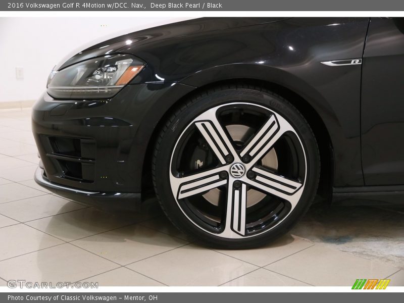  2016 Golf R 4Motion w/DCC. Nav. Wheel