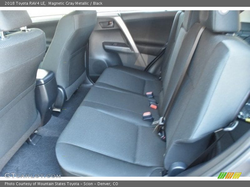 Magnetic Gray Metallic / Black 2018 Toyota RAV4 LE