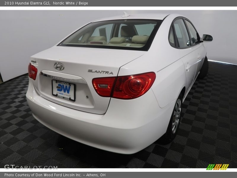 Nordic White / Beige 2010 Hyundai Elantra GLS