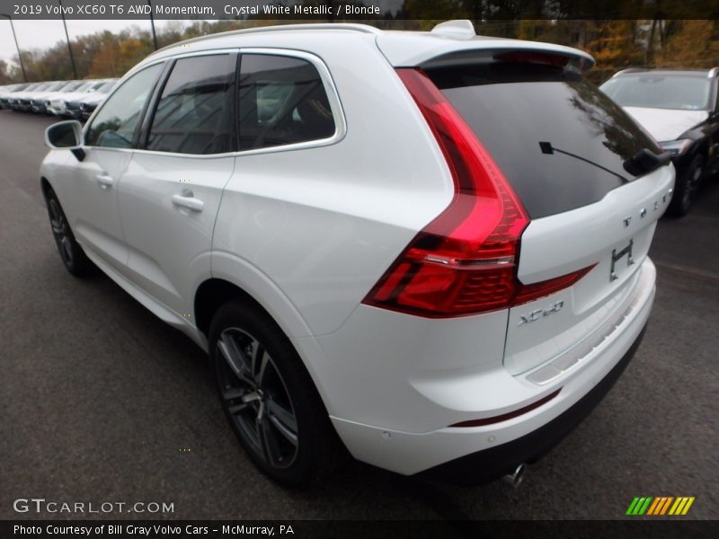 Crystal White Metallic / Blonde 2019 Volvo XC60 T6 AWD Momentum