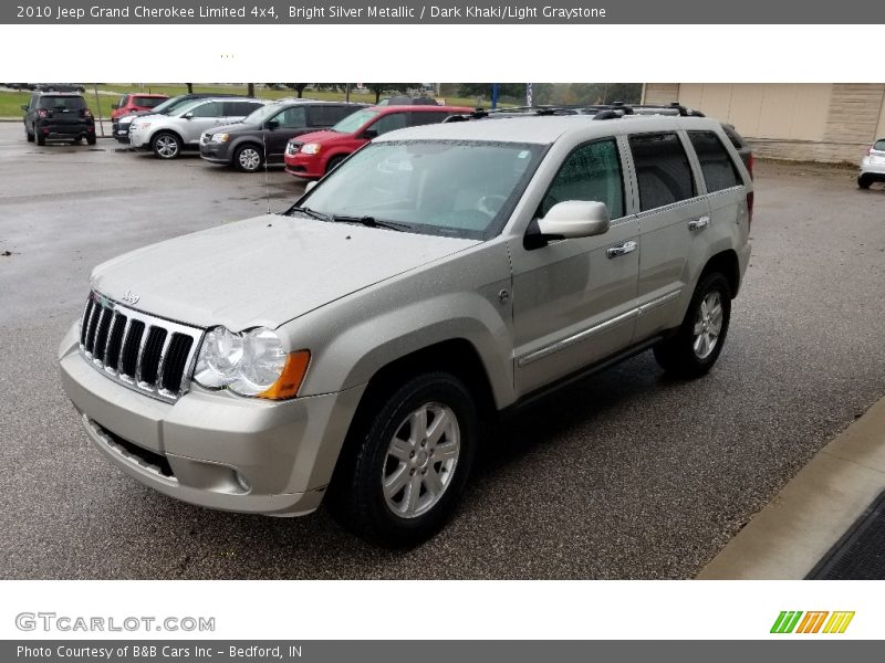 Bright Silver Metallic / Dark Khaki/Light Graystone 2010 Jeep Grand Cherokee Limited 4x4