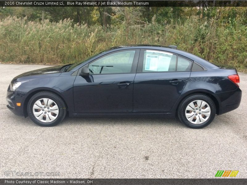 Blue Ray Metallic / Jet Black/Medium Titanium 2016 Chevrolet Cruze Limited LS