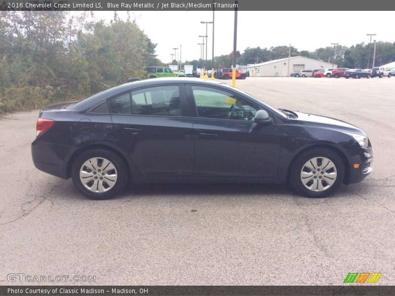 Blue Ray Metallic / Jet Black/Medium Titanium 2016 Chevrolet Cruze Limited LS