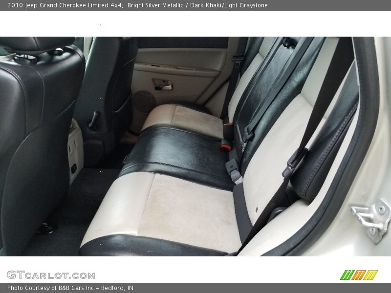 Bright Silver Metallic / Dark Khaki/Light Graystone 2010 Jeep Grand Cherokee Limited 4x4
