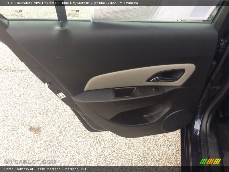 Blue Ray Metallic / Jet Black/Medium Titanium 2016 Chevrolet Cruze Limited LS