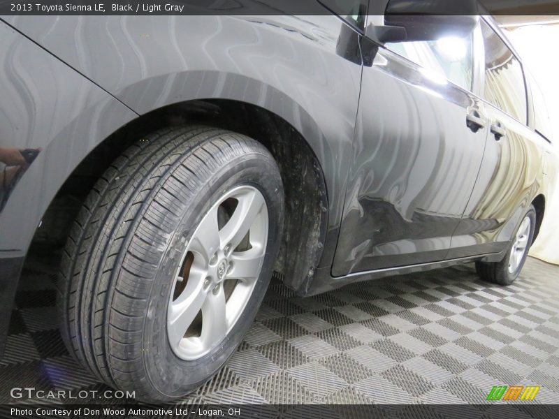 Black / Light Gray 2013 Toyota Sienna LE