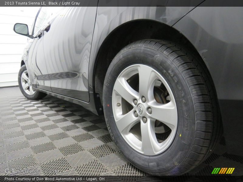 Black / Light Gray 2013 Toyota Sienna LE