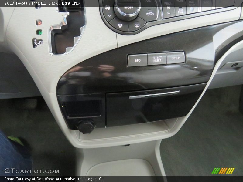 Black / Light Gray 2013 Toyota Sienna LE