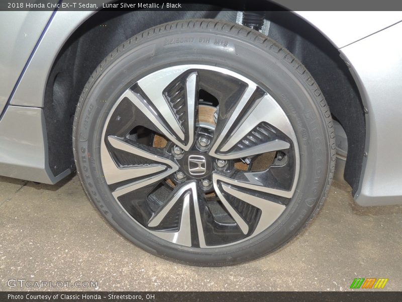 Lunar Silver Metallic / Black 2018 Honda Civic EX-T Sedan