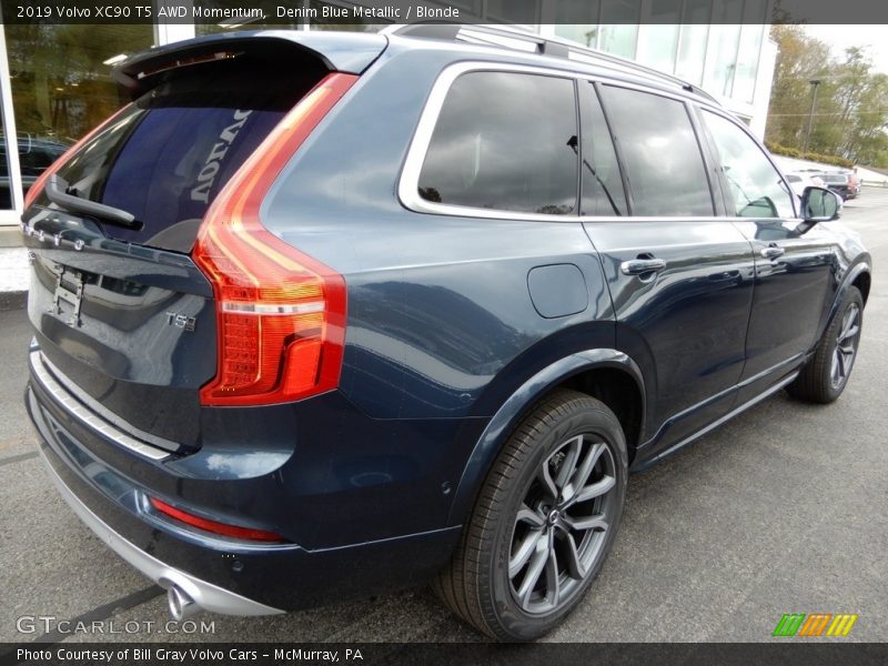 Denim Blue Metallic / Blonde 2019 Volvo XC90 T5 AWD Momentum