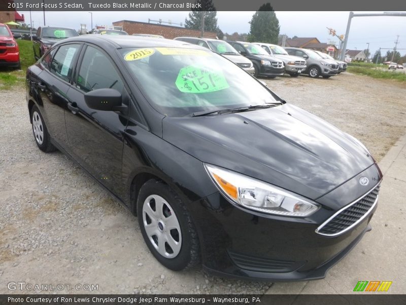 Tuxedo Black Metallic / Charcoal Black 2015 Ford Focus S Sedan